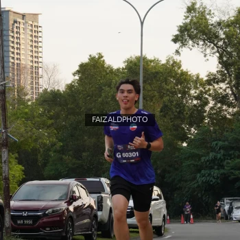 Runner Photo 3833381