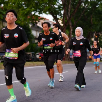 Runner Photo 3833384
