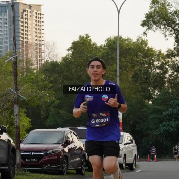 Runner Photo 3833396