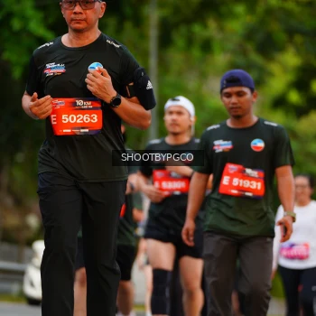 Runner Photo 3833406