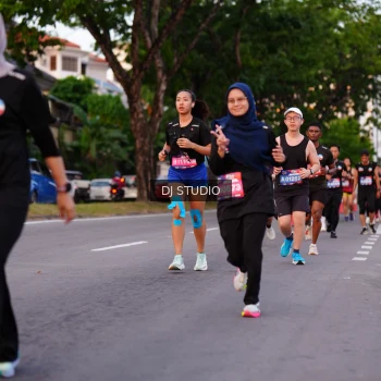 Runner Photo 3833410