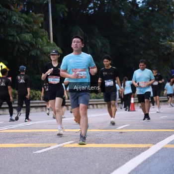Runner Photo 3833425