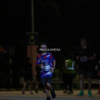 Runner Photo 3833426