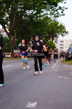 Runner Photo 3833430