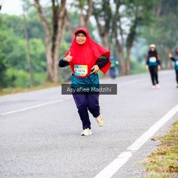 Runner Photo 3833434