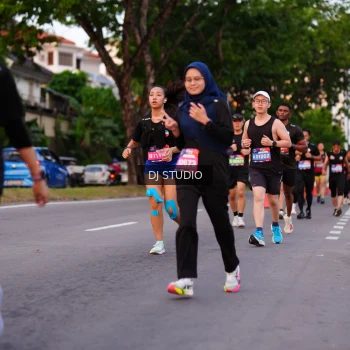 Runner Photo 3833444