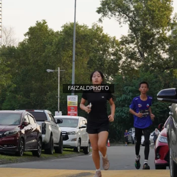 Runner Photo 3833451