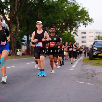 Runner Photo 3833460