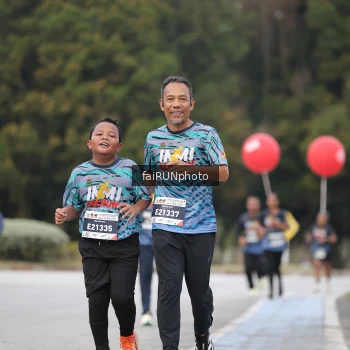 Runner Photo 3833463