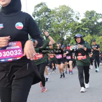 Runner Photo 3833486