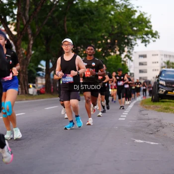 Runner Photo 3833494