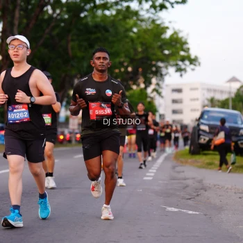 Runner Photo 3833495