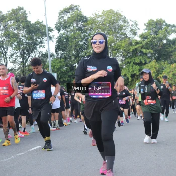 Runner Photo 3833506