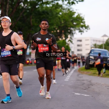 Runner Photo 3833524