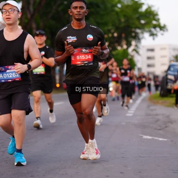 Runner Photo 3833563