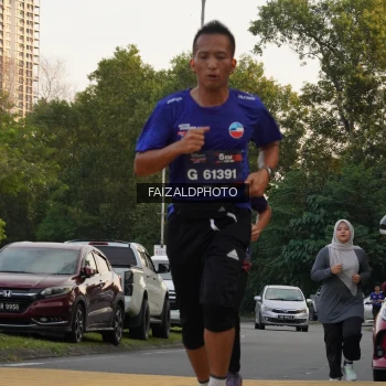 Runner Photo 3833565