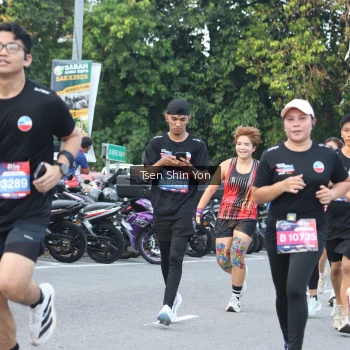 Runner Photo 3833569