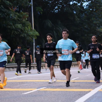 Runner Photo 3833578