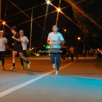 Runner Photo 3833624