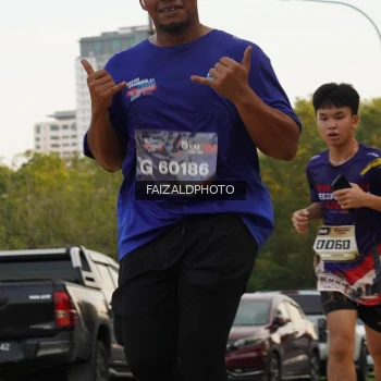 Runner Photo 3833646