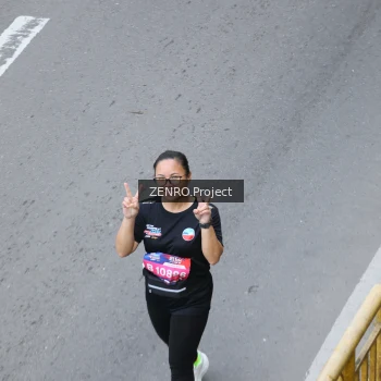 Runner Photo 3833654