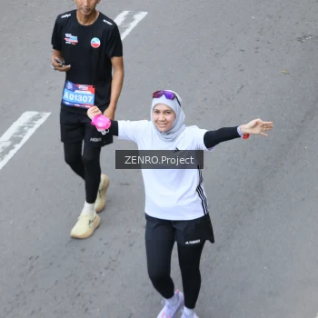 Runner Photo 3833661