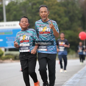 Runner Photo 3833670