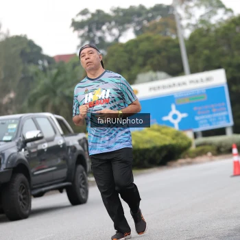 Runner Photo 3833680