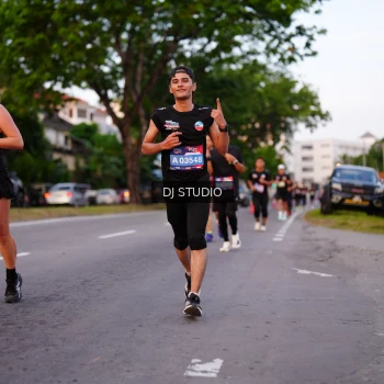 Runner Photo 3833695