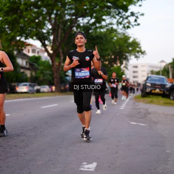 Runner Photo 3833701