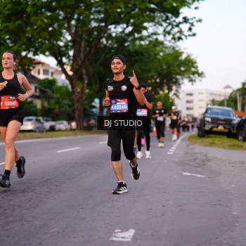 Runner Photo 3833708