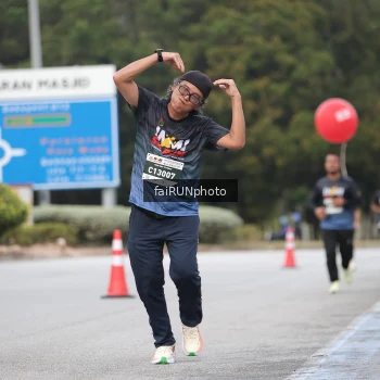 Runner Photo 3833717