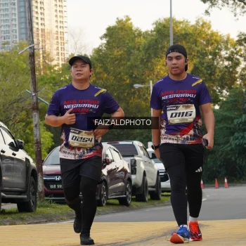 Runner Photo 3833747