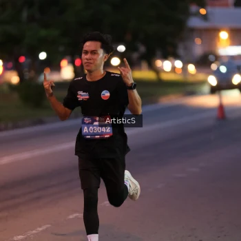 Runner Photo 3833765