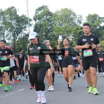 Runner Photo 3833784