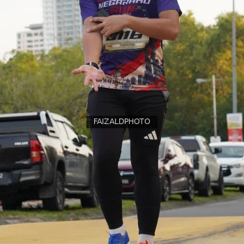 Runner Photo 3833797