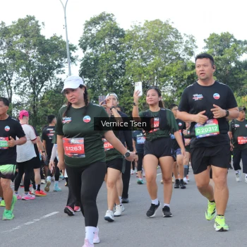 Runner Photo 3833798