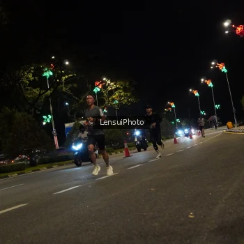 Runner Photo 3833841