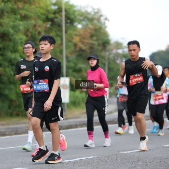Runner Photo 3833846