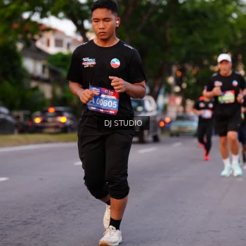 Runner Photo 3833861