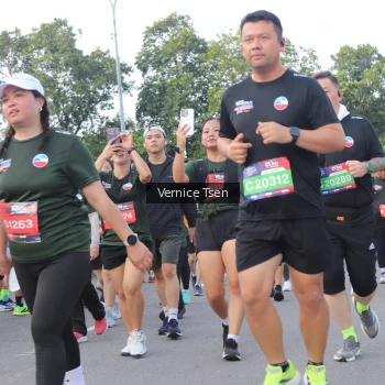 Runner Photo 3833867