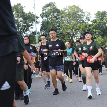 Runner Photo 3833906