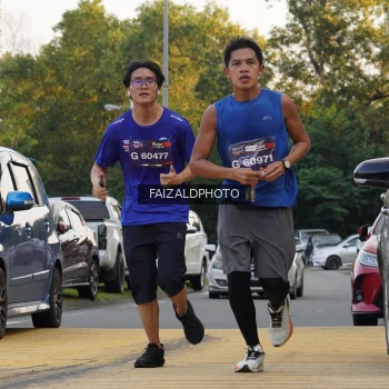 Runner Photo 3833934