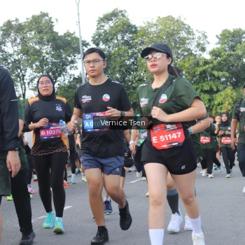Runner Photo 3833981