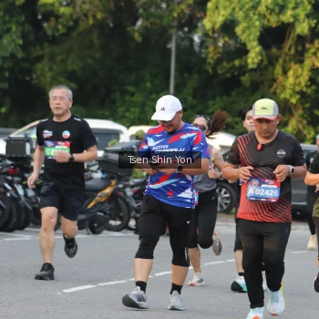 Runner Photo 3834009