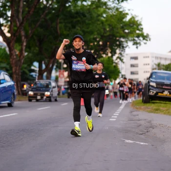 Runner Photo 3834014