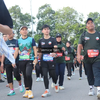 Runner Photo 3834053