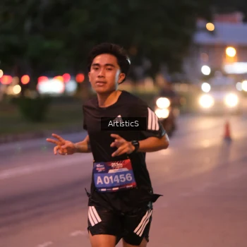 Runner Photo 3834057