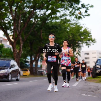 Runner Photo 3834086