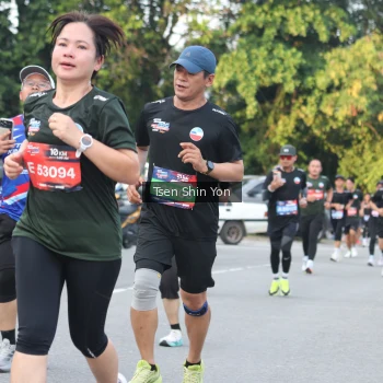 Runner Photo 3834116